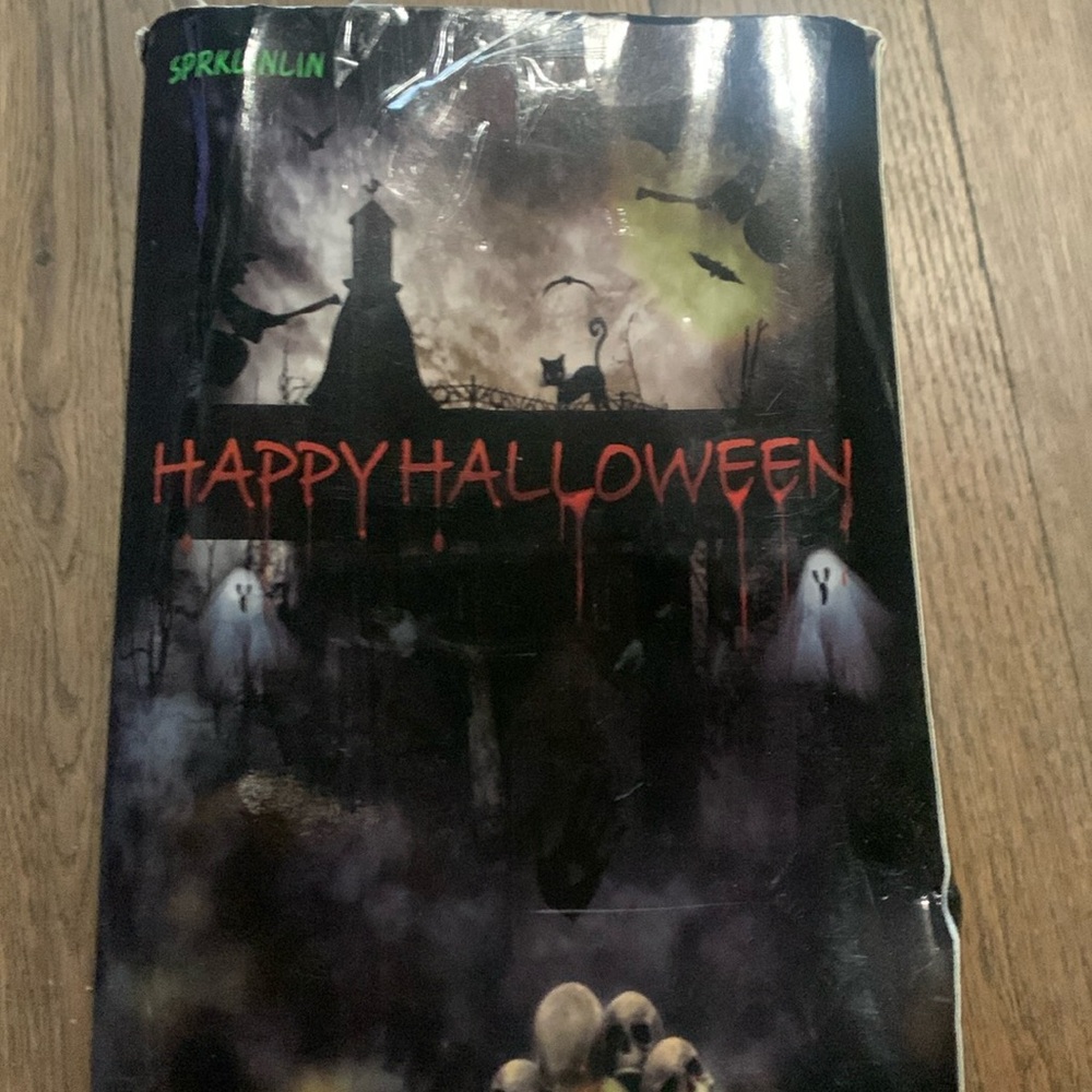 Halloween skull lights. AR